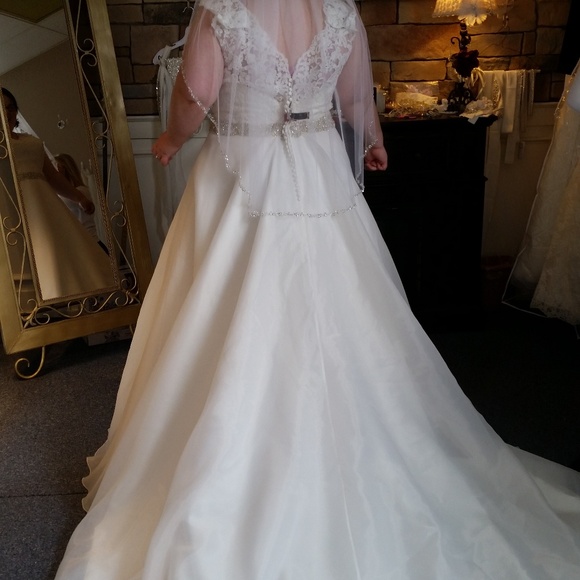 Unaltered Unworn MoriLee Julietta# 3166 circa 2014 - Picture 5 of 6